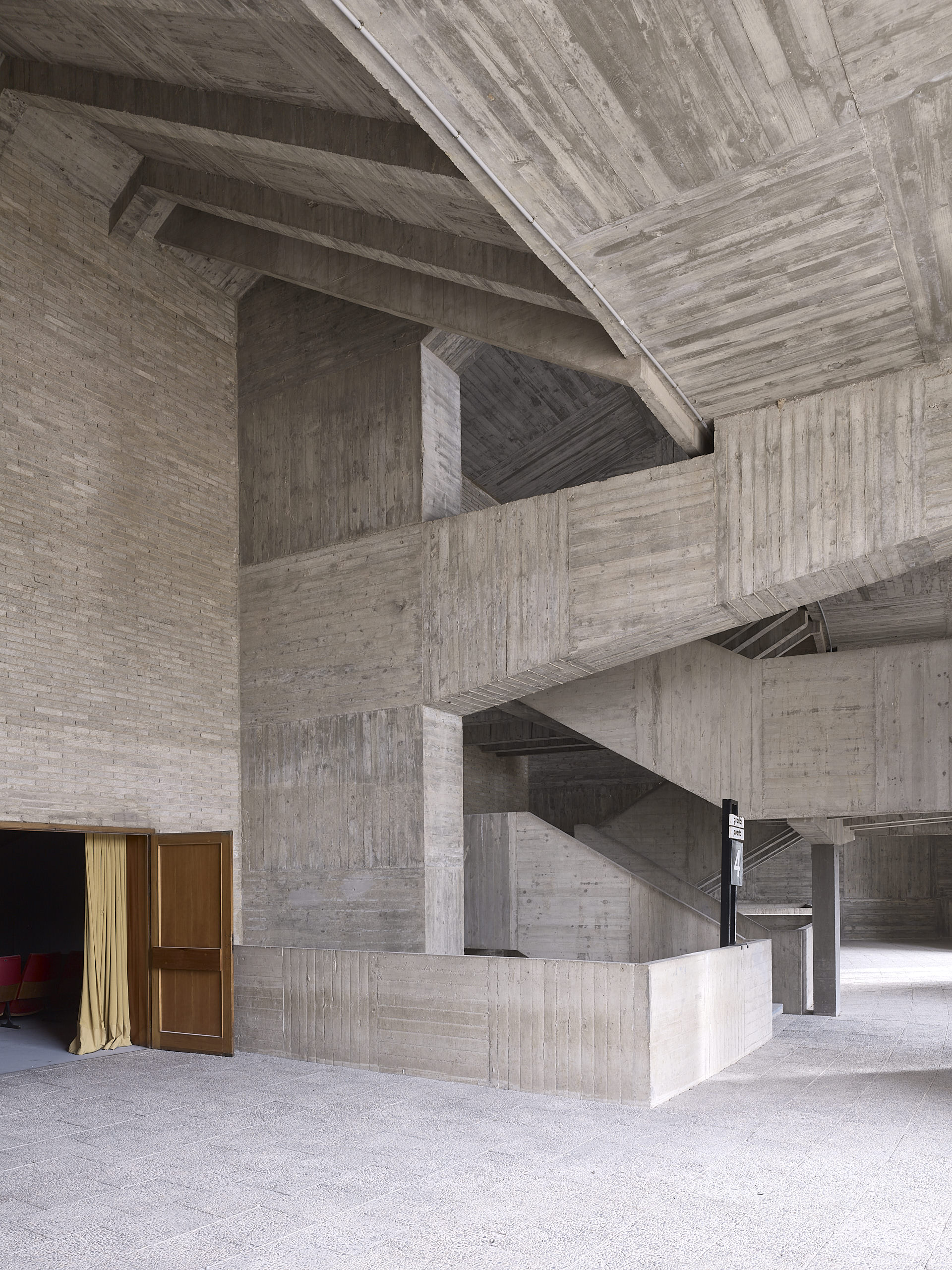 Universidad Laboral Cheste